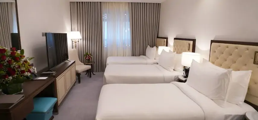 Peninsula Worth Hotel image